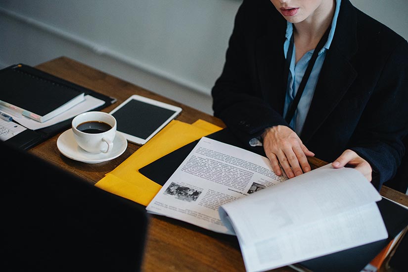 Te contamos qué razones da el código sustantivo del trabajo sobre las razones para suspender un contrato en Colombia