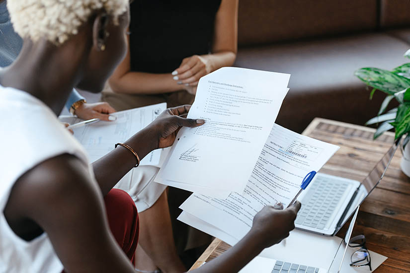 La información fundamental sobre el acuerdo de prestación de servicios